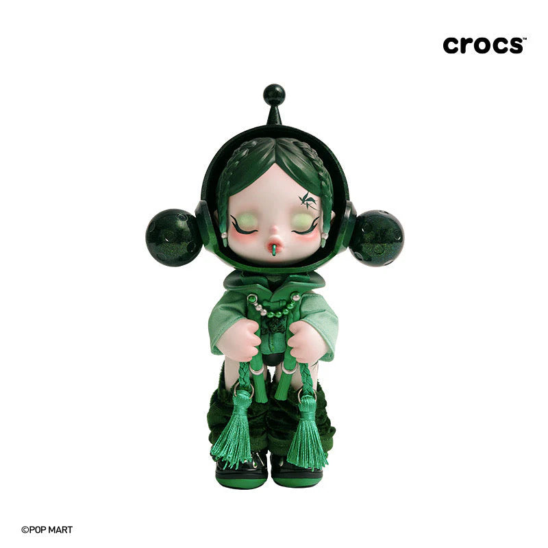 Skullpanda x CROCS OOTD Figure Pop Mart