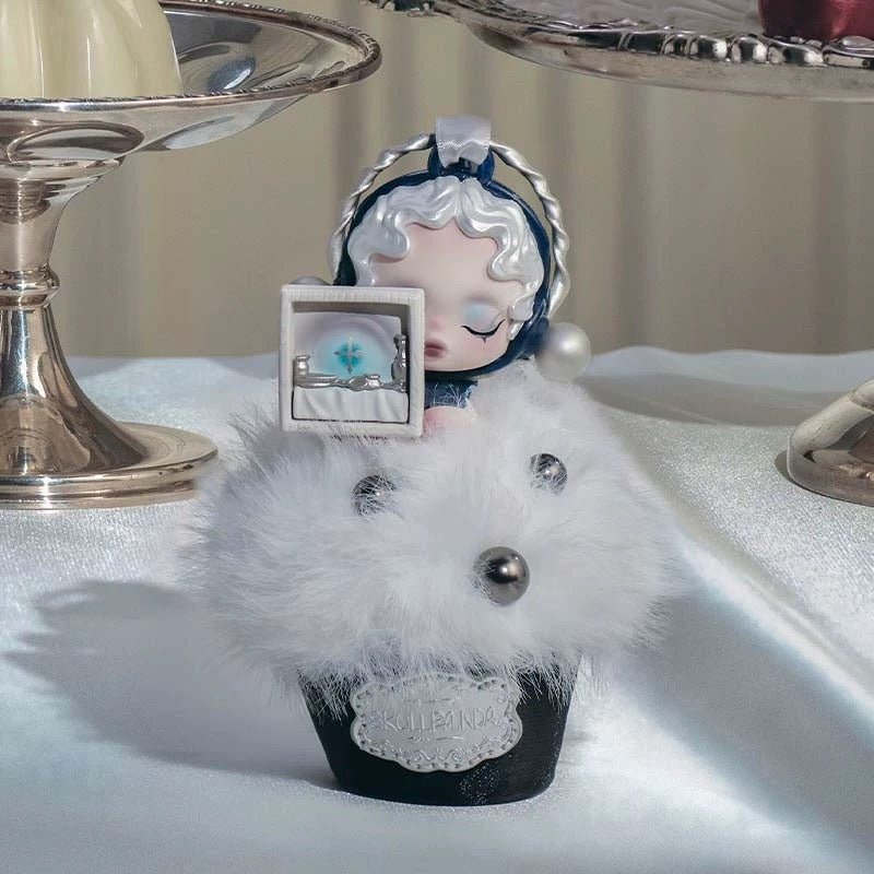 SKULLPANDA The Feast Begins Series Fragrance Pendant Blind Box