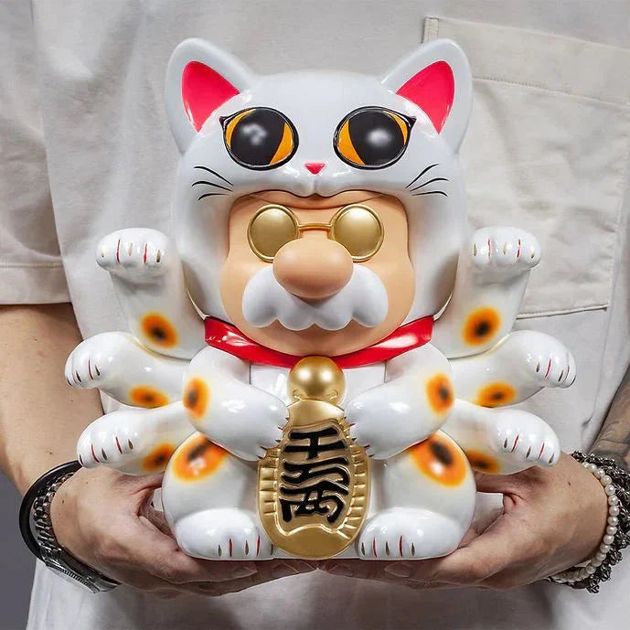 SUP PRO ESNTL // ENDLESS MANEKINEKO
