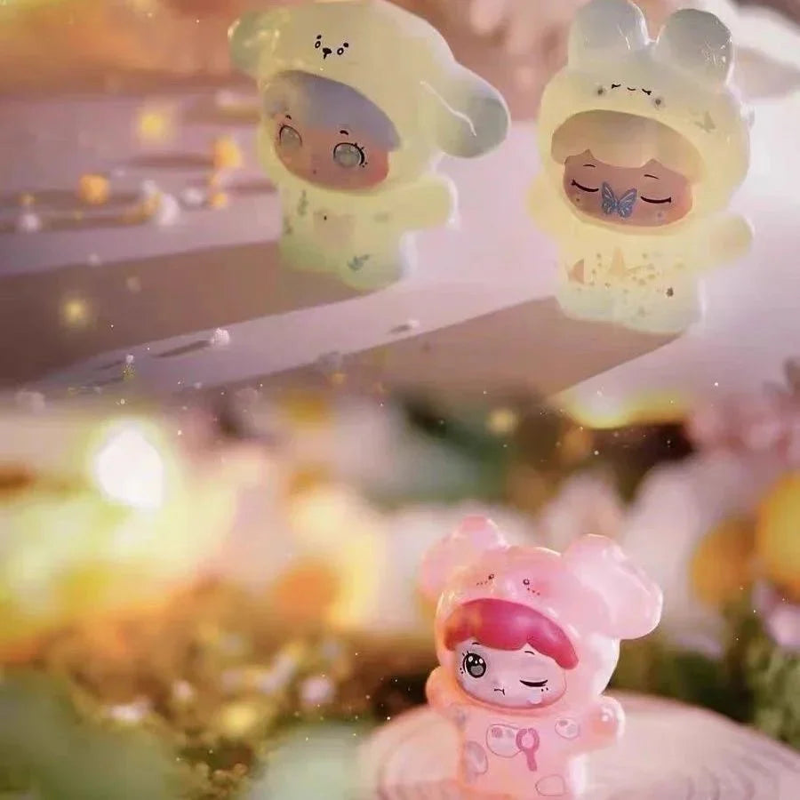 Baobao's Pet Store Spring Outing Transparent Color Mini Beans Series PVC Figures. Blind Box