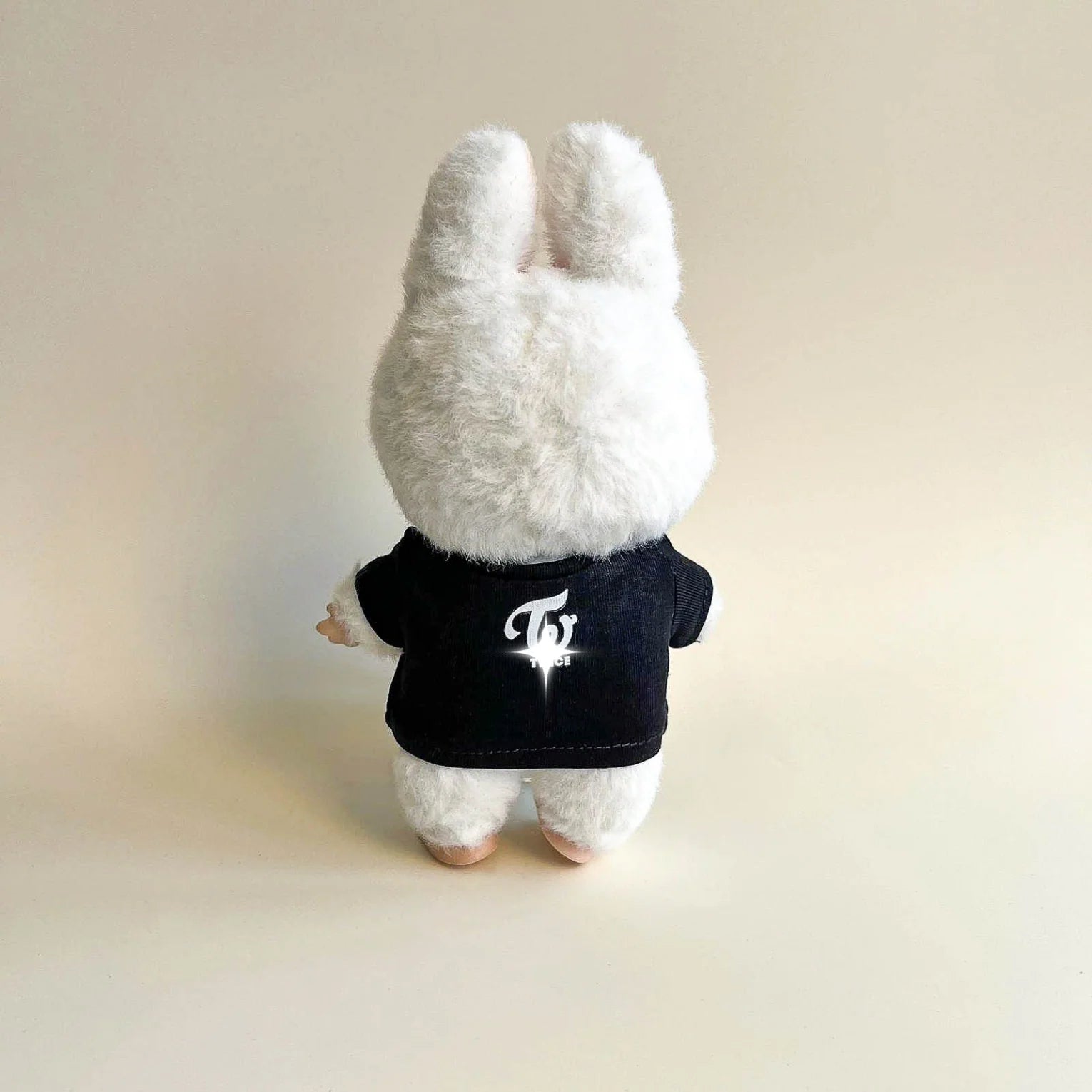 Labubu Pink Signal Idol Tee Outfit — With Mini Fan Lightstick (2 Items)