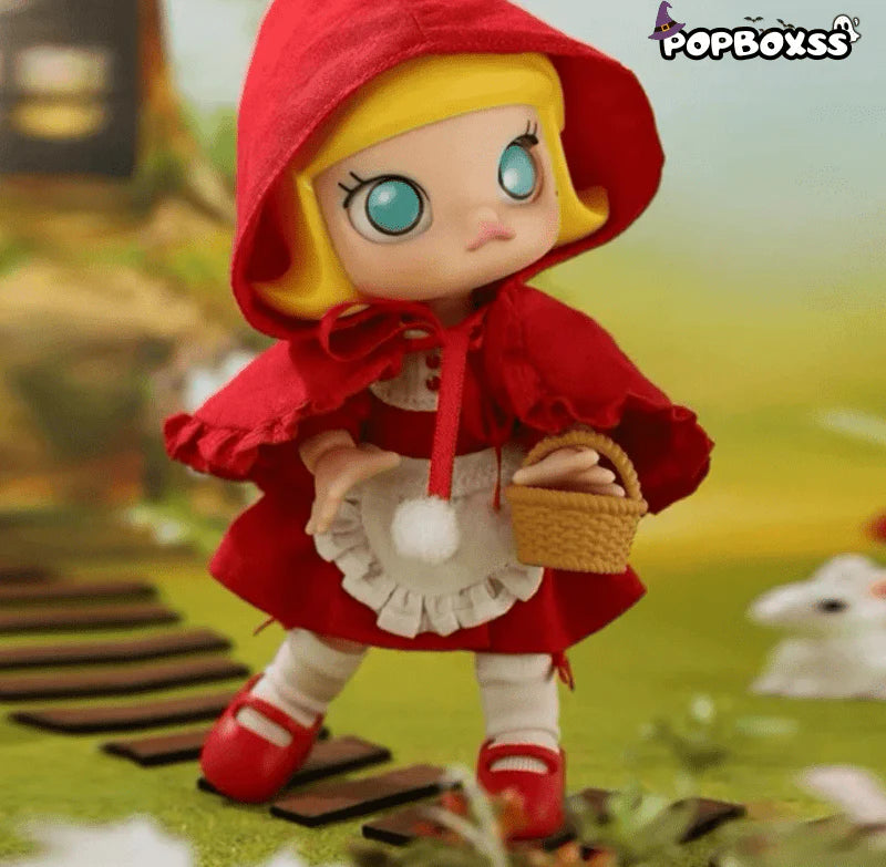 Molly Little Red Molly Action Figure