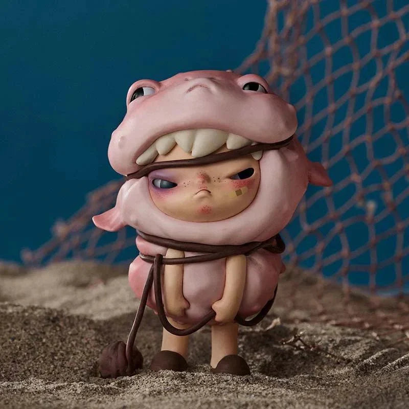 Hirono Echo Series Figures. Blind Box