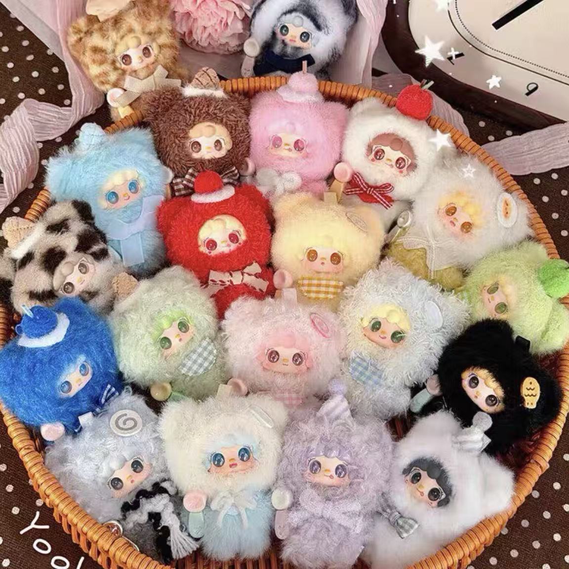 Yooki V4 Just A Bite Series Plush Vinyl Pendant Blind Box