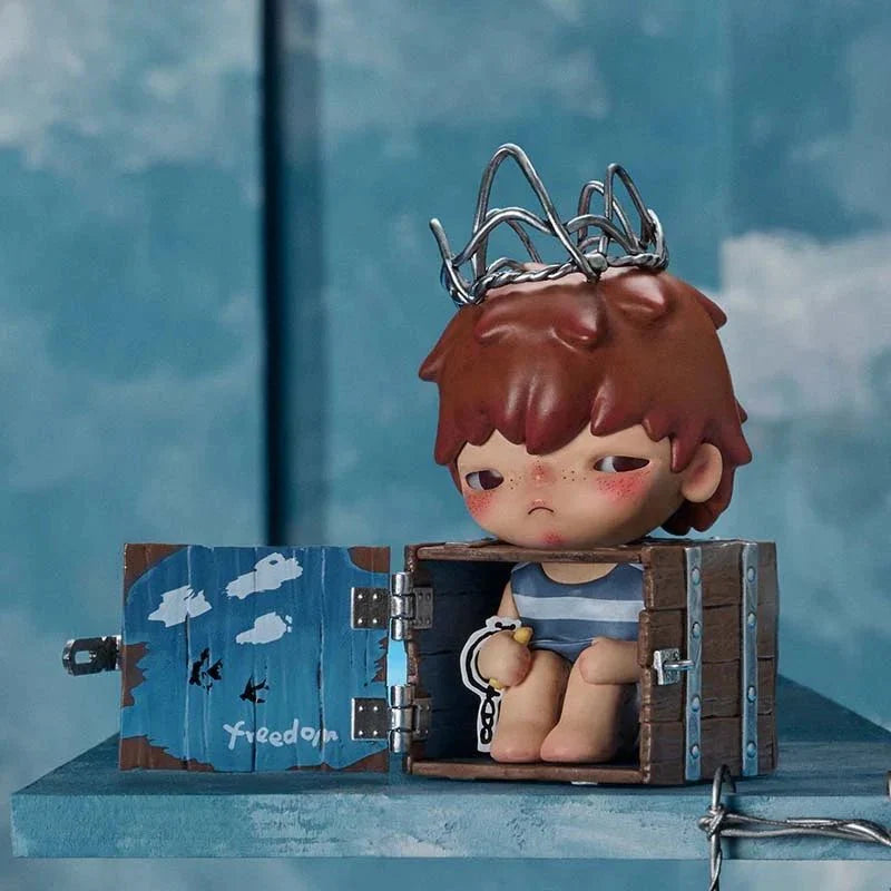 Hirono Echo Series Figures. Blind Box