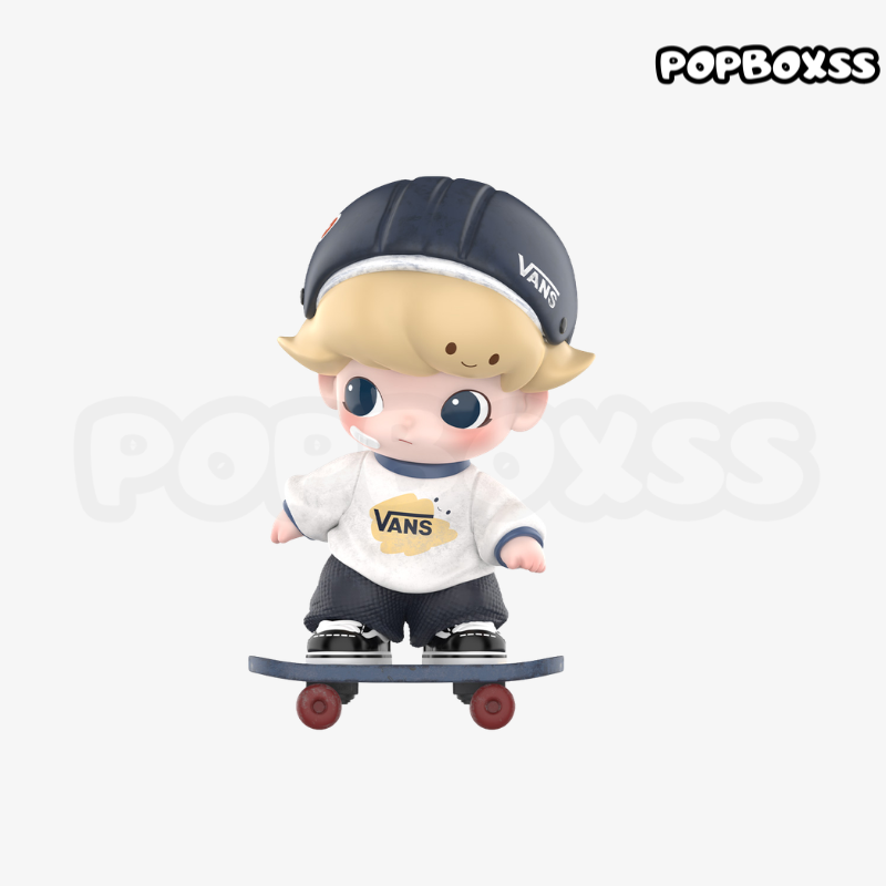DIMOO WORLD × VANS Ride The Dream Figure(PRE ORDER)