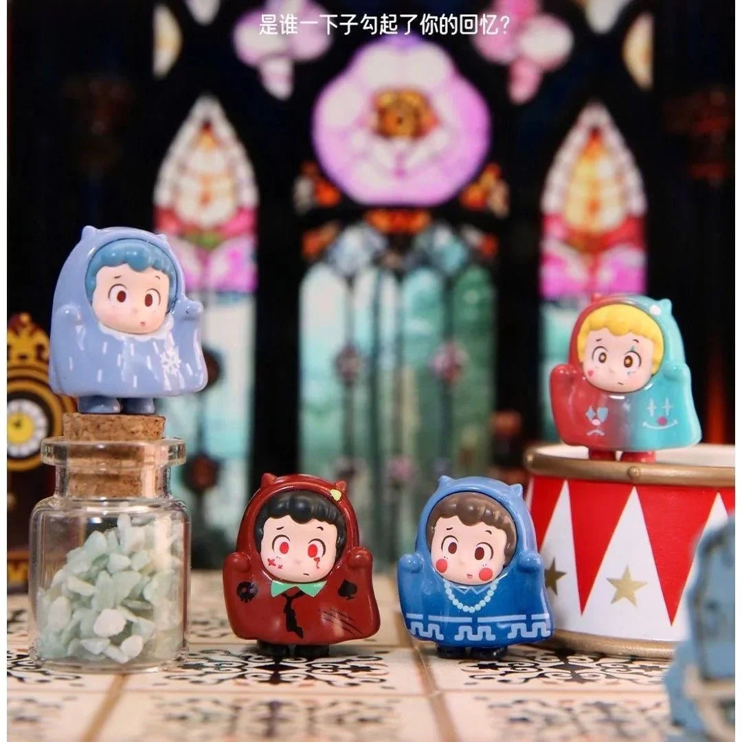 Piny Let's Hang Out Together Mini Beans Series Figures. Blind Bag