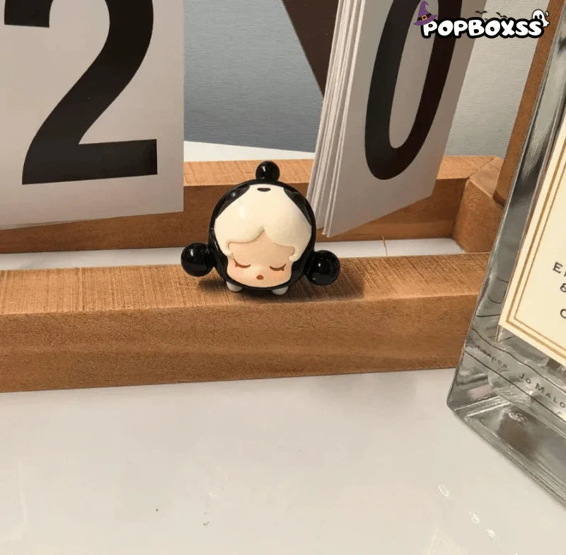 POP BEAN SKULLPANDA Chengdu Limited Edition Mahjong Figure