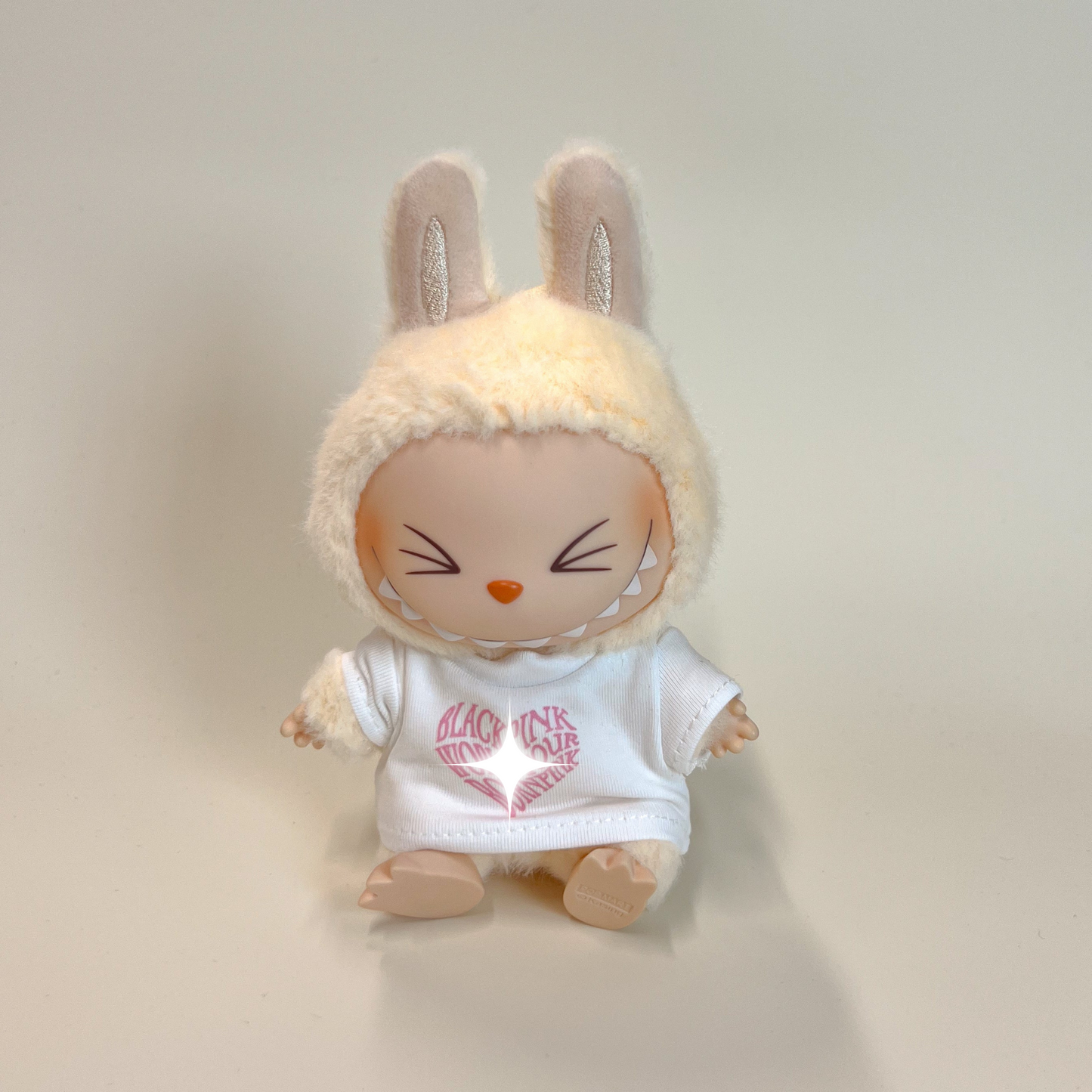 Labubu Concert Outfit Set – White Heart Tee with Mini Fan Lightstick (2 Items)