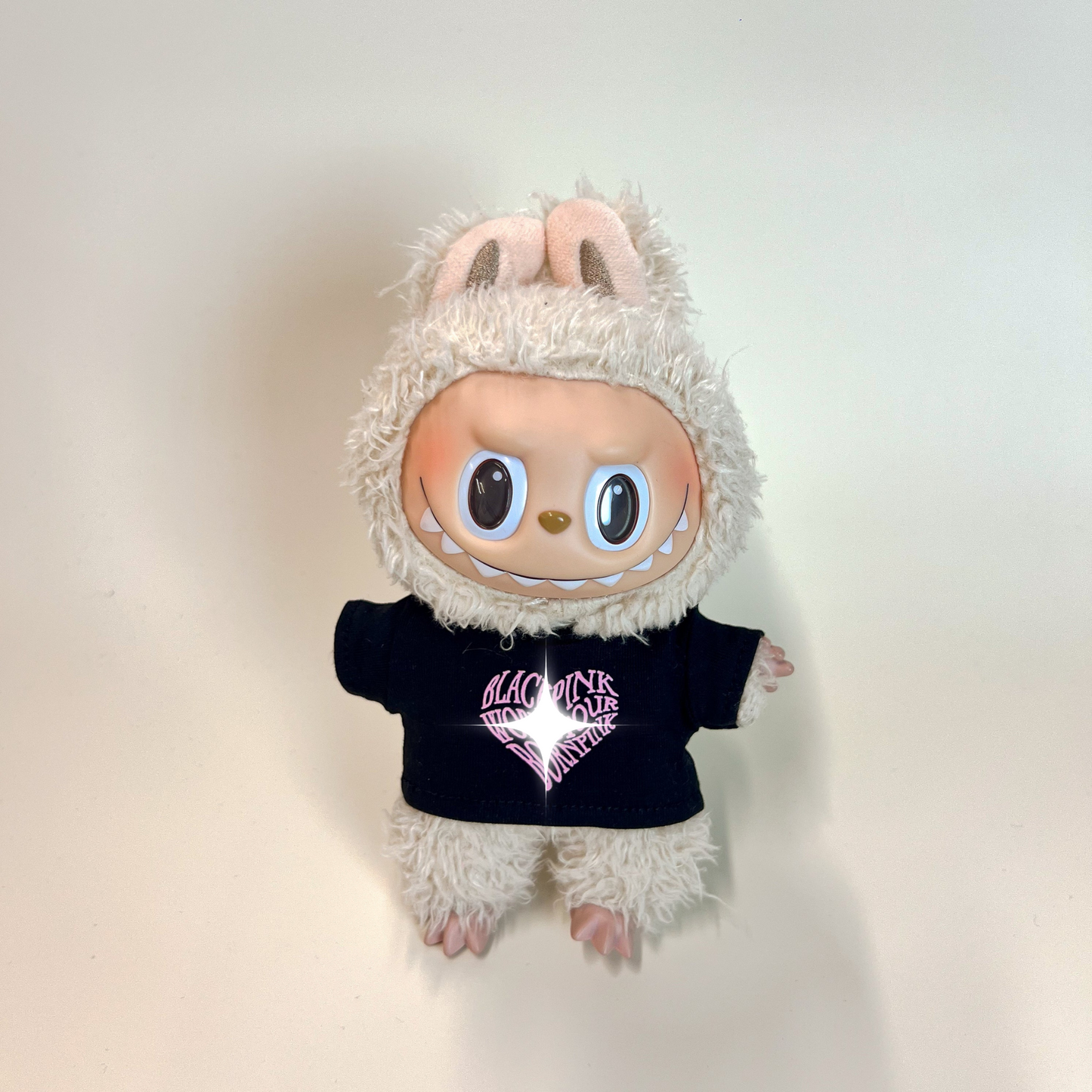 Labubu Concert Outfit Set – Black Heart Tee with Mini Fan Lightstick (2 Items)