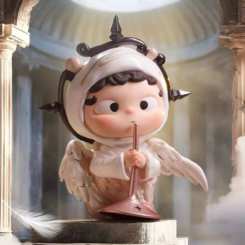 【BACK IN STOCK】Heyone Star Series 25 O'clock In The Dark Night PVC Figures. Blind Box