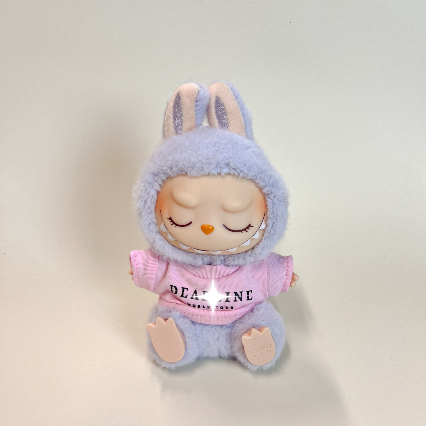 Labubu Concert Outfit Set – Pink Tour Tee with Mini Fan Lightstick (2 Items)