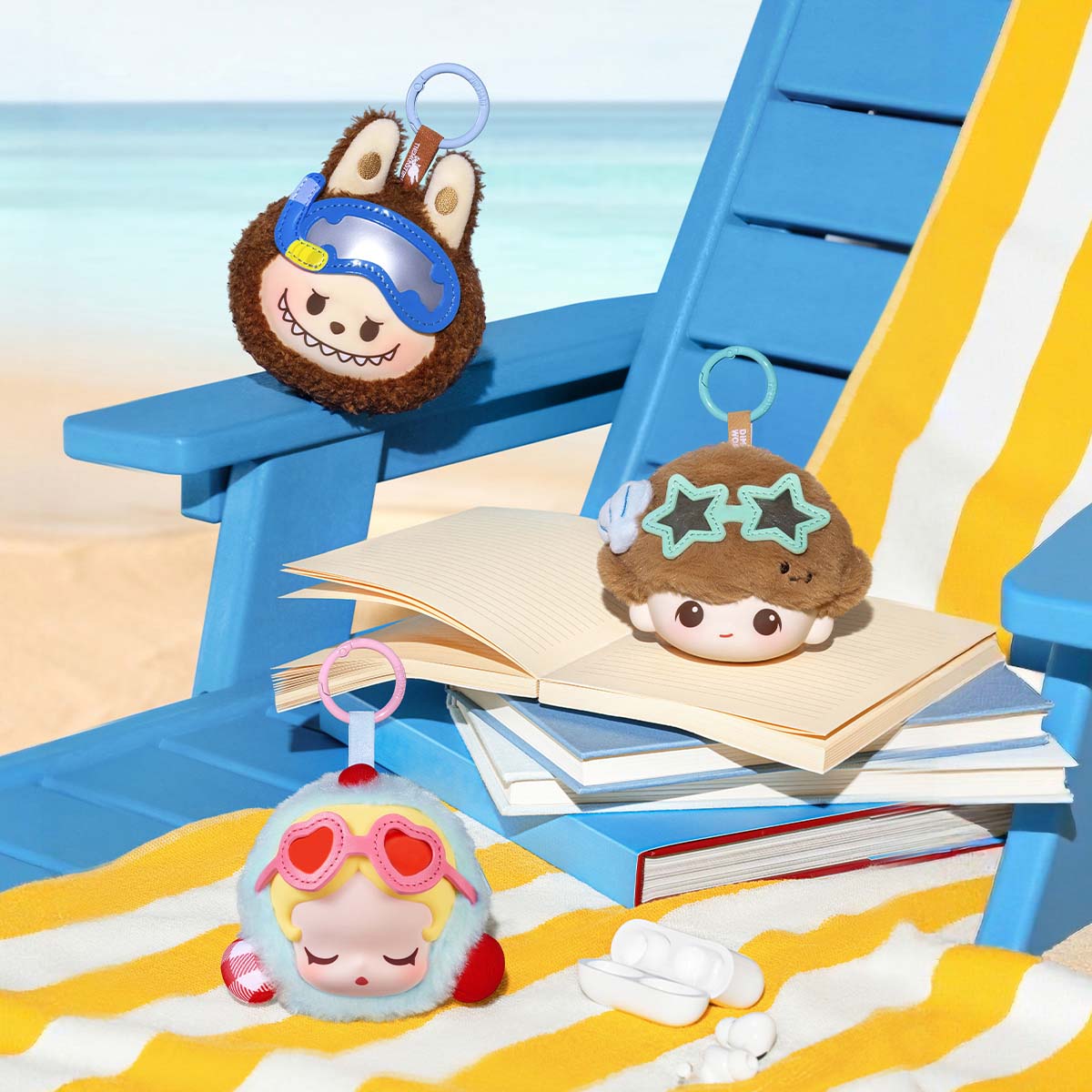 POPMART POP BEAN Island Vacation Series Earphone Case(PRE ORDER)
