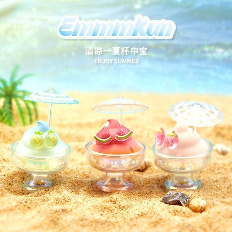 【Sale】Emmmkun Cool Summer Series PVC Figures. Blind Box