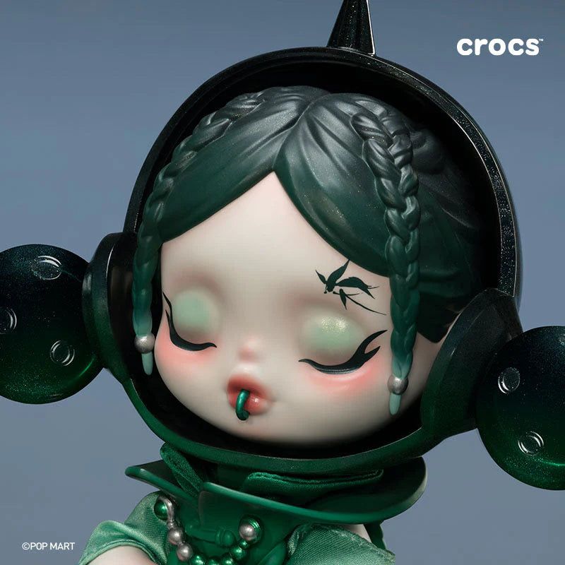 Skullpanda x CROCS OOTD Figure Pop Mart