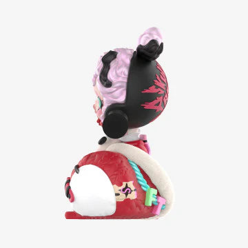 SKULLPANDA The Stocking Surprise Figure