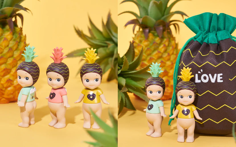 Sonny angel Black Pineapple