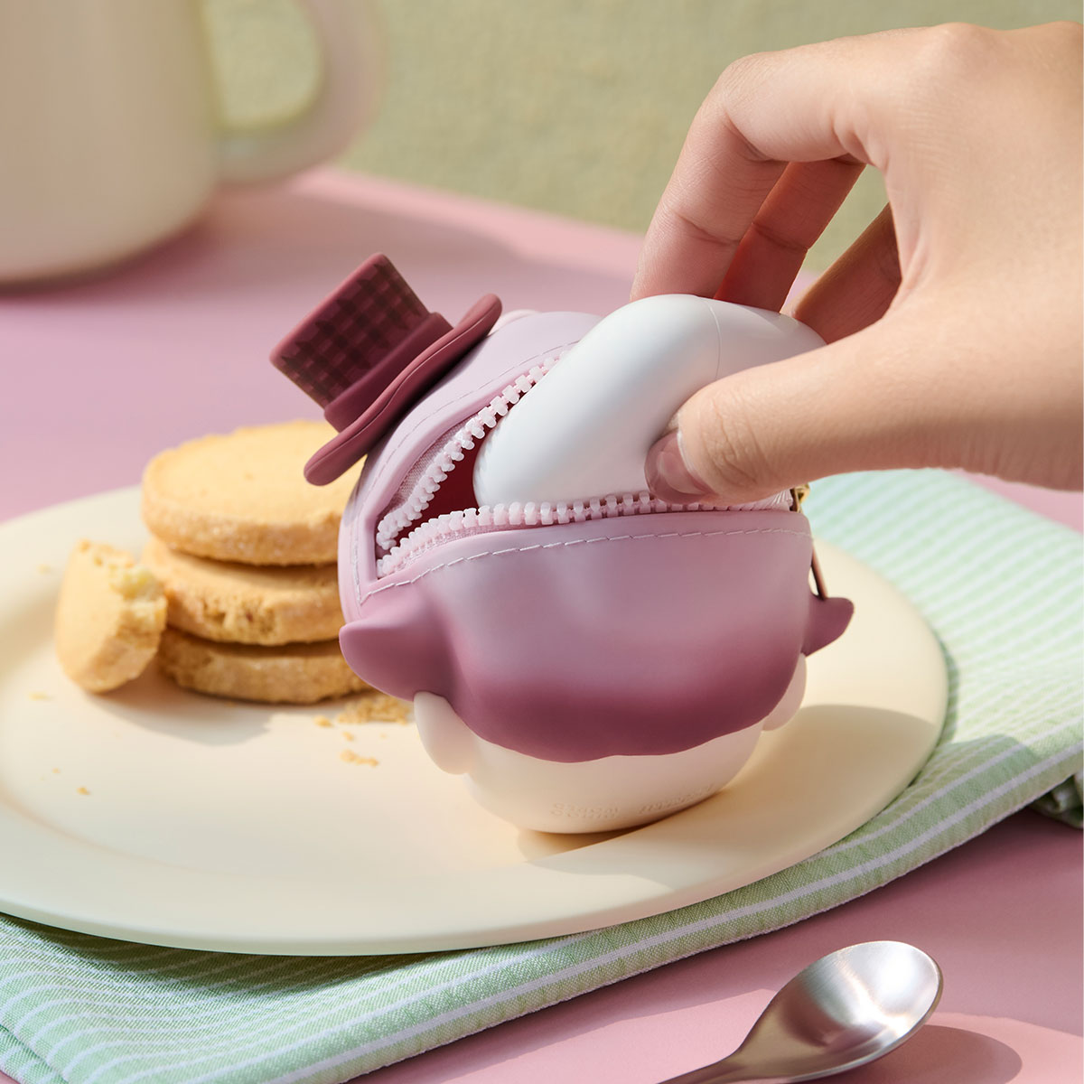 POPMART DIMOO Crush on Coffee Series-Earphone Case Blind Box