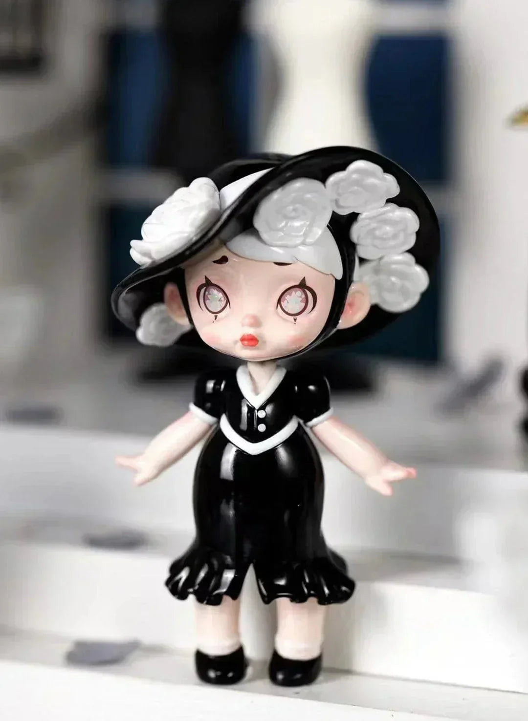 Laura The Charm Of Faded Hues Series Blind Box