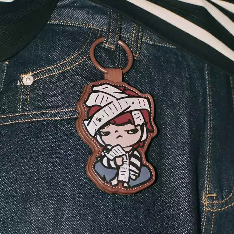 POPMART Hirono Convenience store roaming Shanghai Limited Magnetic pendant