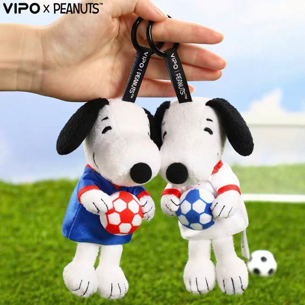 VIPO × PEANUTS Snoopy Football Series Plush Pendant Blind Box