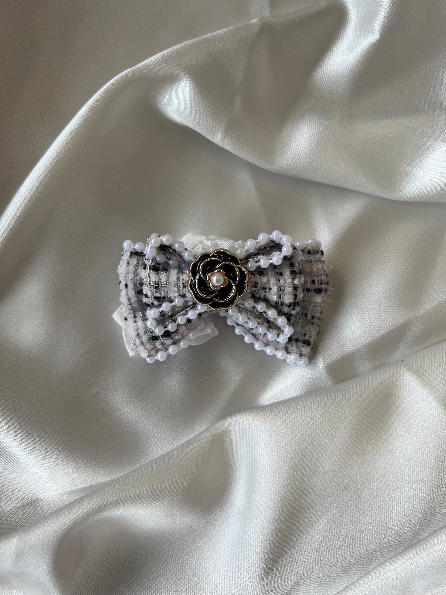 Labubu Designer Tweed Outfit Set - Elegant Black & White with Bow & Brooch