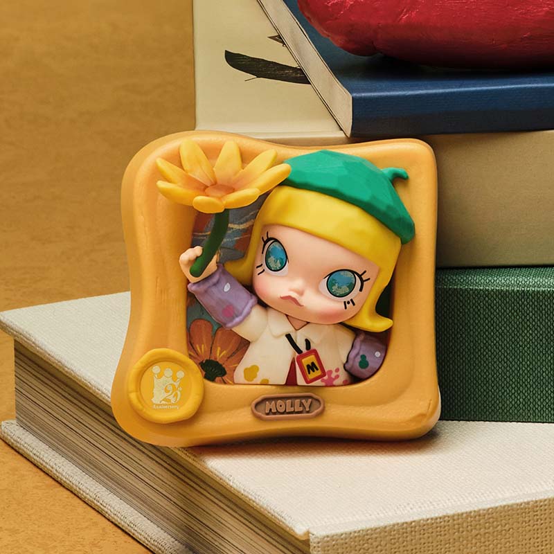 POP MART MOLLY 20th Anniversary Scenery Along the Way Series Fridge Magnet Blind Box