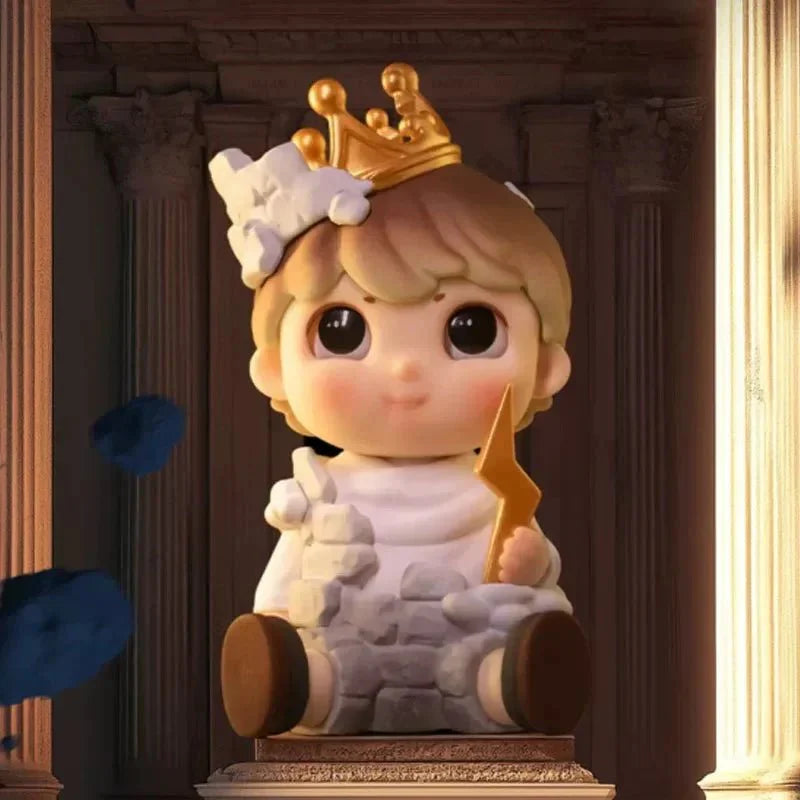 【BACK IN STOCK】Heyone Star Series 25 O'clock In The Dark Night PVC Figures. Blind Box