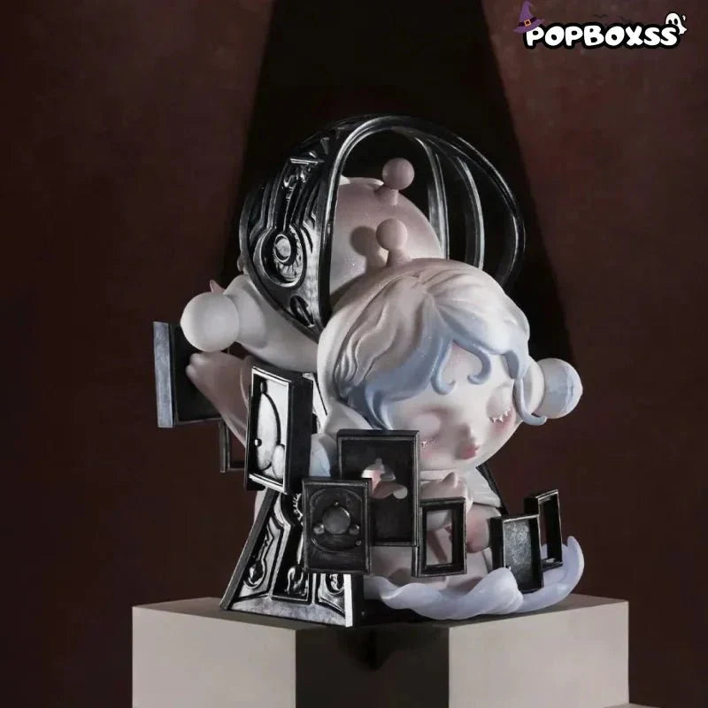 SKULLPANDA The Paradox Series Figures