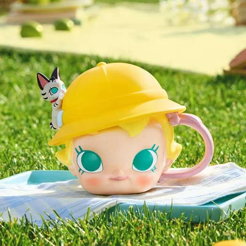 Baby Molly is full of fun big-headed ceramic cups