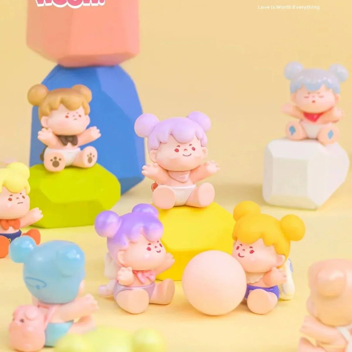WOOW Hold Your Good Luck Mini Beans Series Figures. Blind Bag