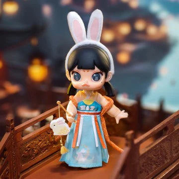 MOLLY Lantern Show Action Figure