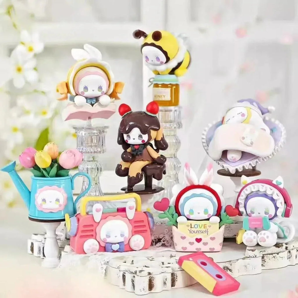 Emma Secret Forest Love Dopamine Series Figures