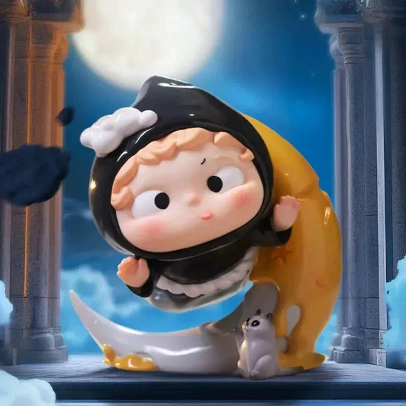 【BACK IN STOCK】Heyone Star Series 25 O'clock In The Dark Night PVC Figures. Blind Box