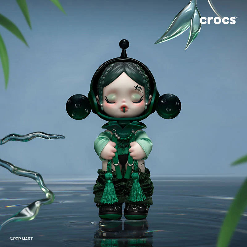 Skullpanda x CROCS OOTD Figure Pop Mart