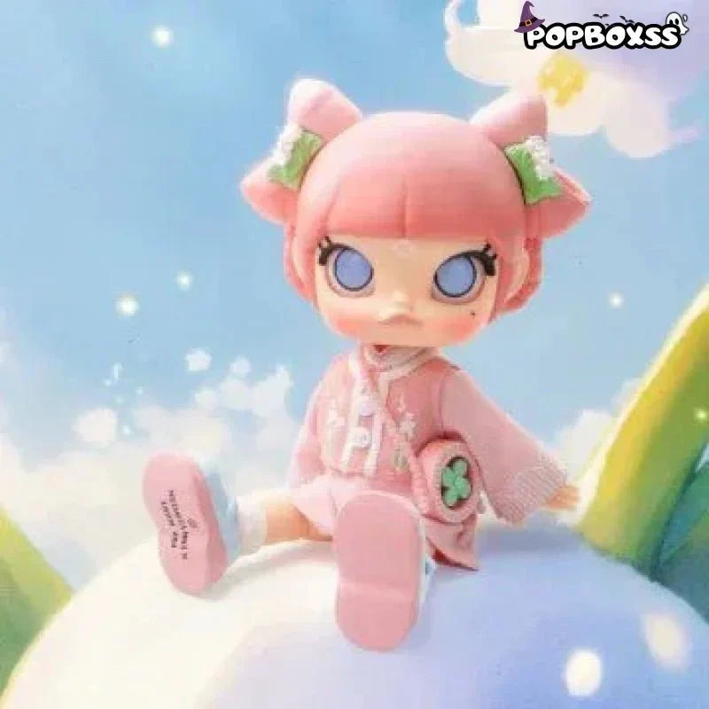 MOLLY Lily of the Valley Action Figure