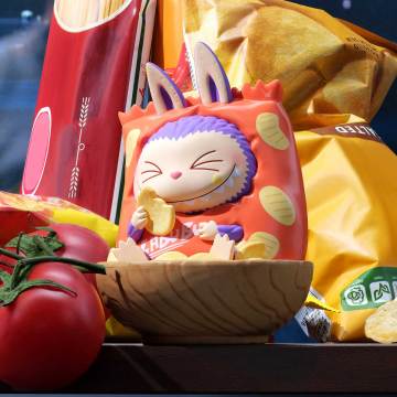 THE MONSTERS LABUBU Wacky Mart Series Figures. Blind Box