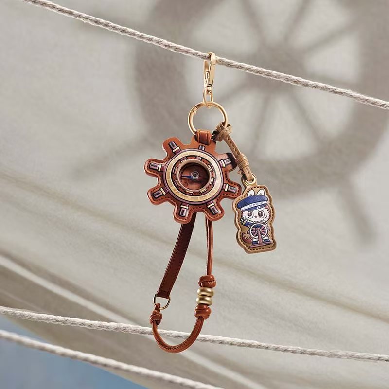 POP MART The Monsters De Vliegende LABUBU Series Compass Pendant (PRE-ORDER)