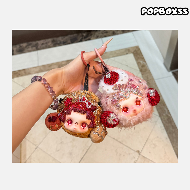 【Customized Two-Week】 Skullpanda Swarovski Crystal Doll Clothes (Doll Included) You Found Me！Series Earphone Bag