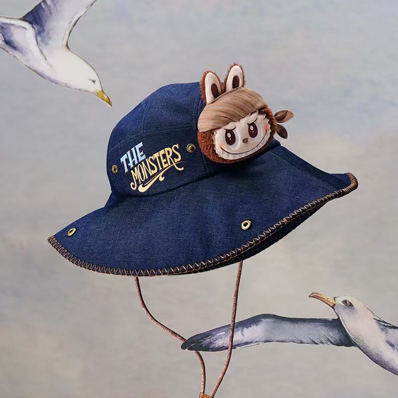 The Monsters De Vliegende LABUBU Series Captain Hat (PRE-ORDER)