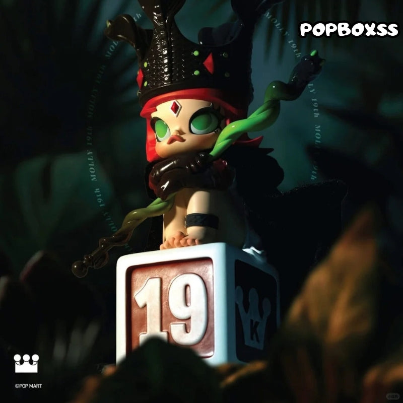 POP MART MOLLY 19TH Anniversary Frosty Night Series Figure
