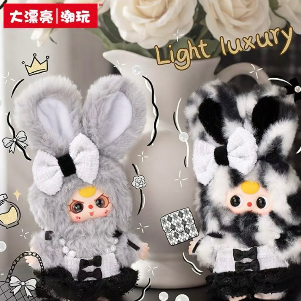 Baby three Absolute Black and White Vinyl plush toy blind box