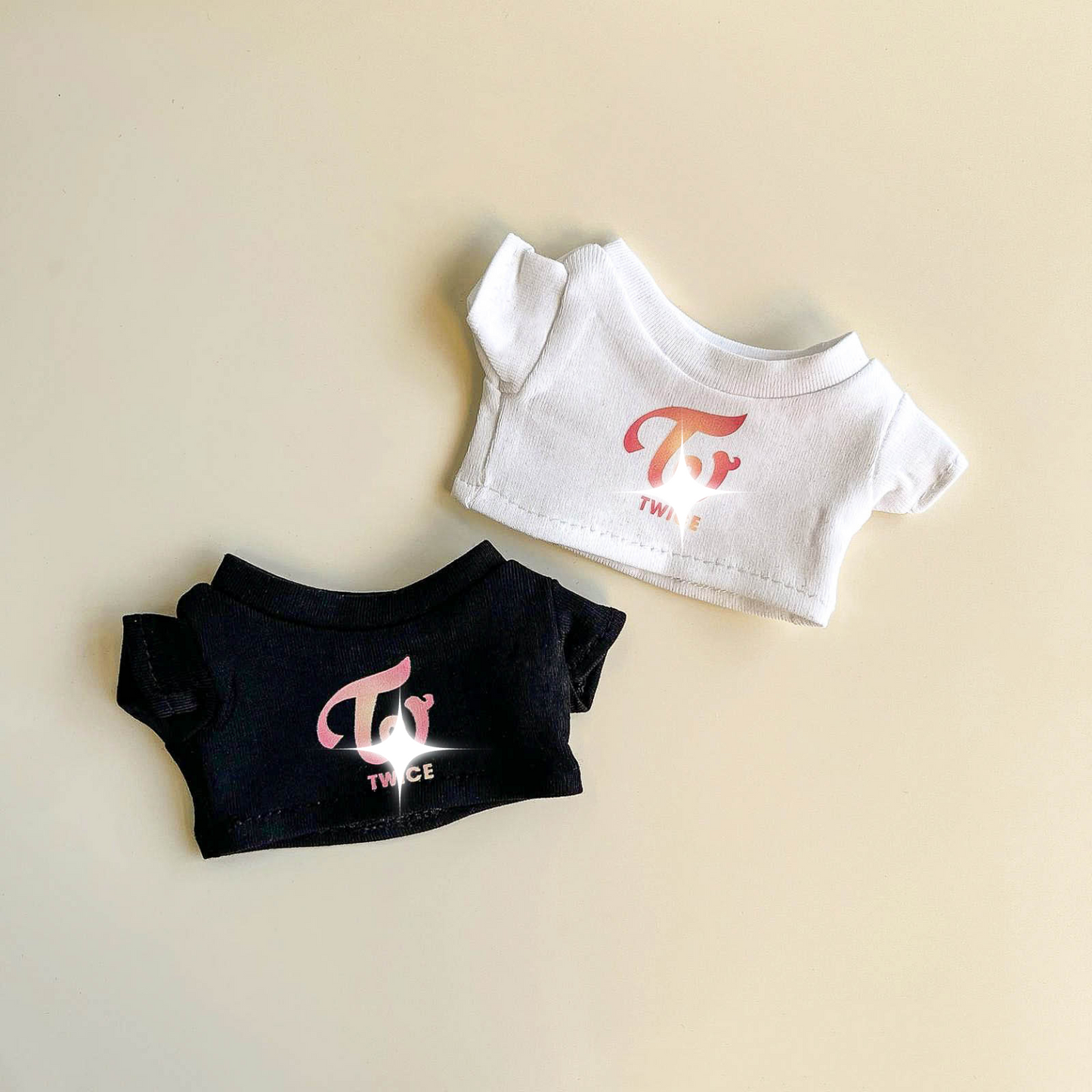 Labubu Pink Signal Idol Logo Tee Outfit (Colored) — With Mini Fan Lightstick (2 Items)